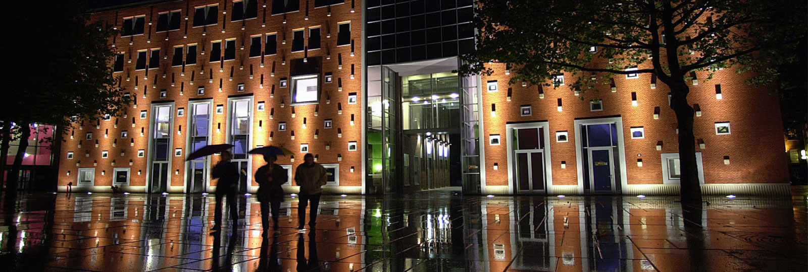 Marienburg Nijmegen - Sjoerd Soeters/Molenaar en van Winden / Vera Vera Yanovshtchinsky architecten